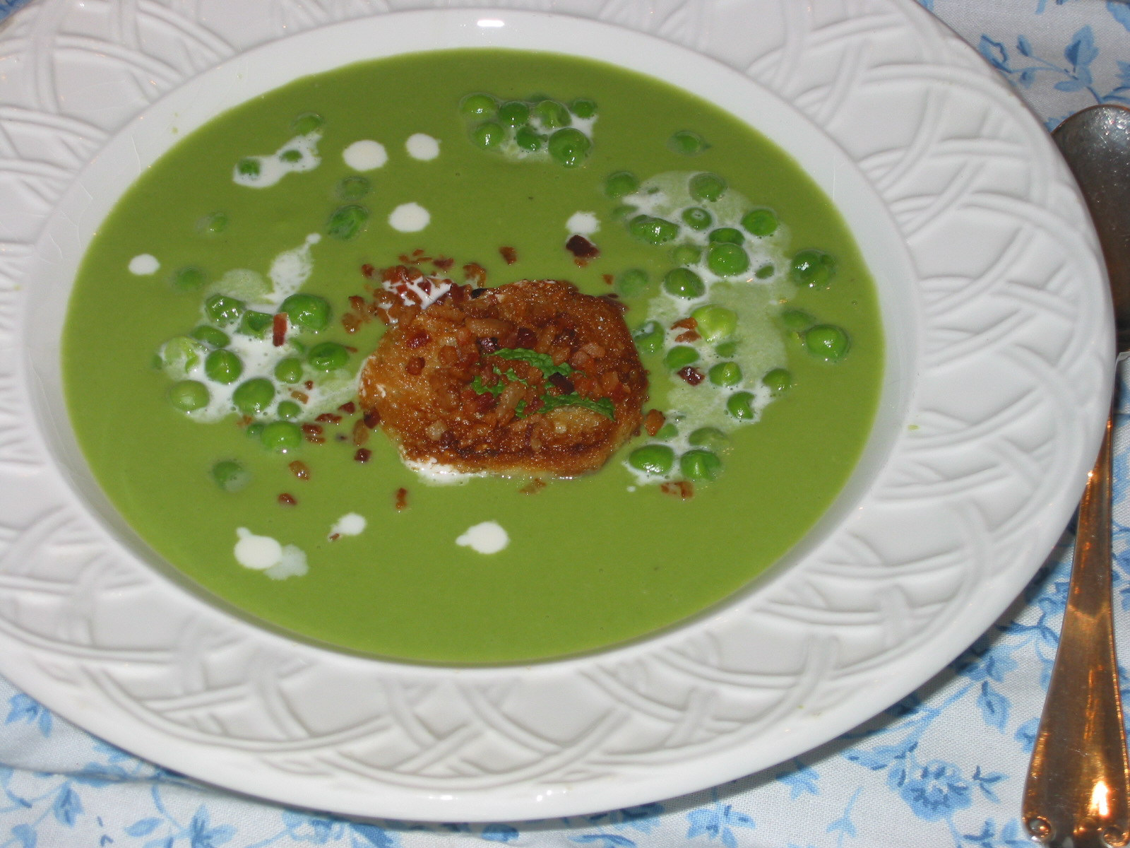 Fresh Pea Soup (Potage Saint-Germain)